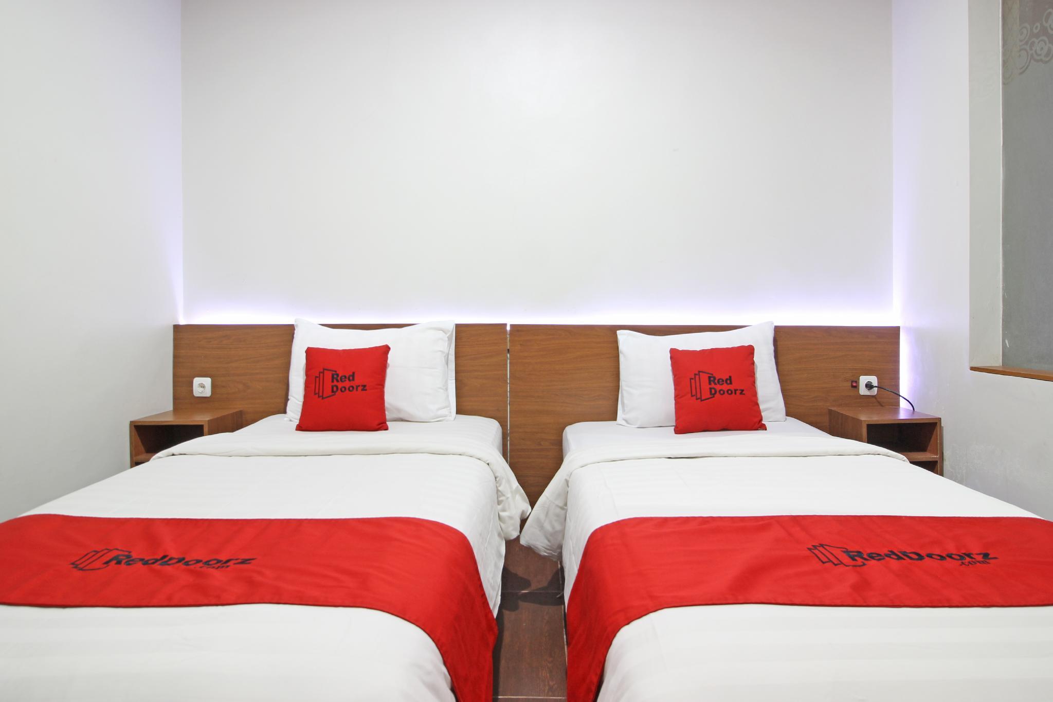 Reddoorz Near Jogja City Mall Melati Extérieur photo